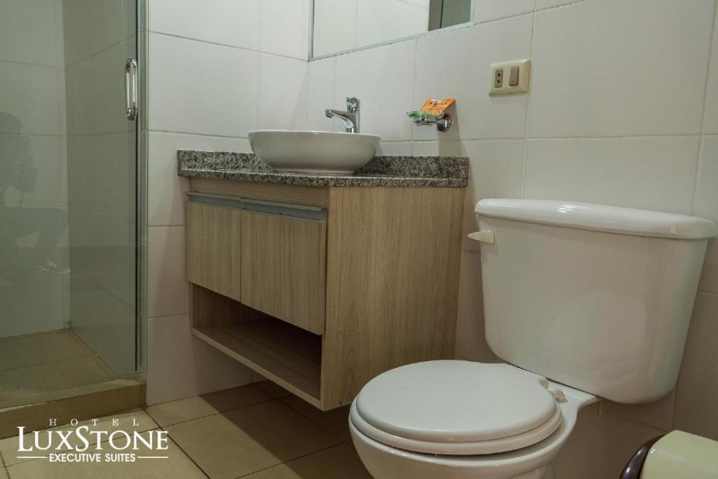 Luxstone Executive&Suites La Paz Exterior foto
