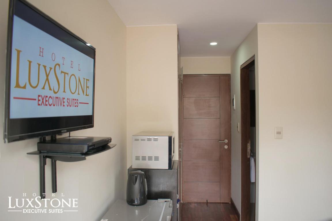 Luxstone Executive&Suites La Paz Exterior foto